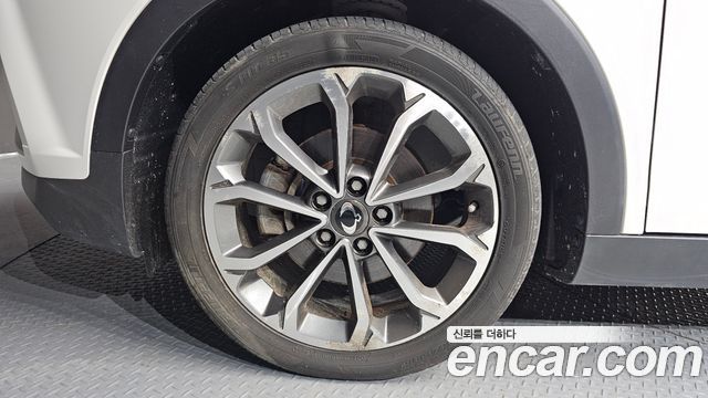 Ssangyong TIBOLI из Кореи Encar