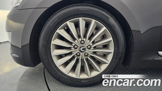 Hyundai Equus из Кореи Encar