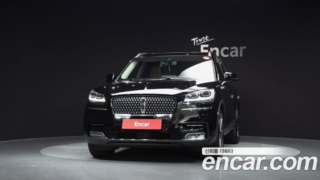Lincoln Aviator 3.0 Reserve  AWD — пробег 52 570 км — фото 3 из 5