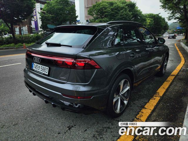 Audi Q8 50 TDI Quattro Premium — пробег 1 км
