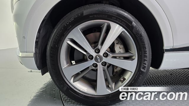 Genesis GV80 из Кореи Encar