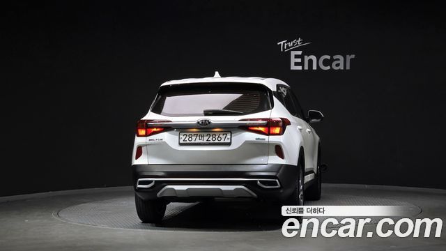 Kia Seltos из Кореи Encar
