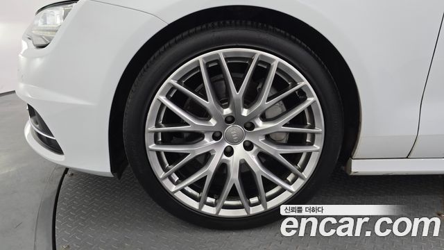 Audi A7 из Кореи Encar