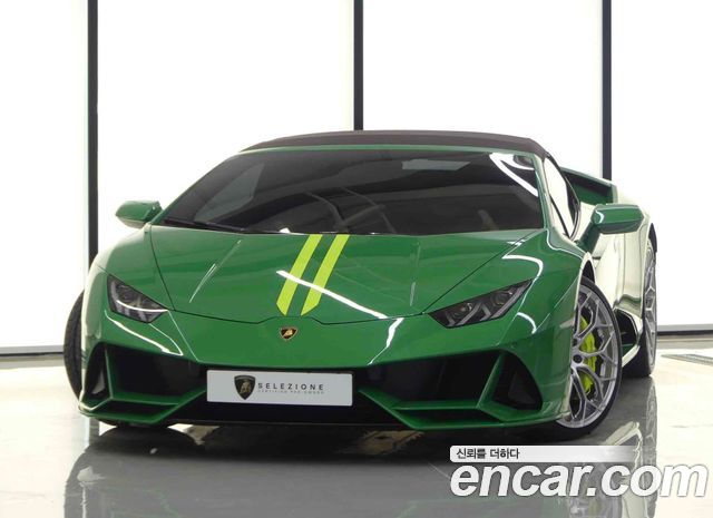 Lamborghini Huracan LP640-4 EVO Spyder — пробег 17090 км