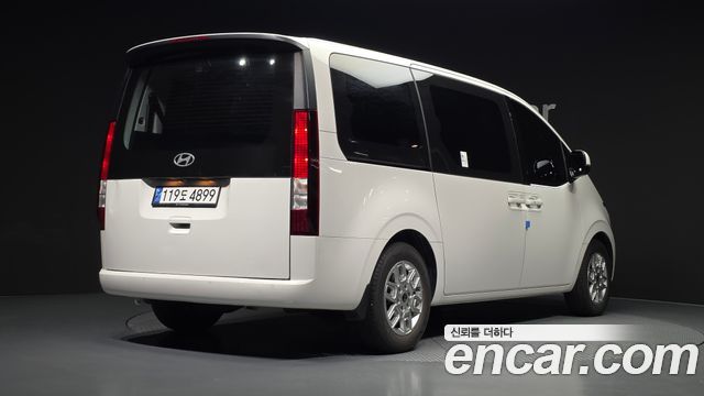 Hyundai Staria из Кореи Encar