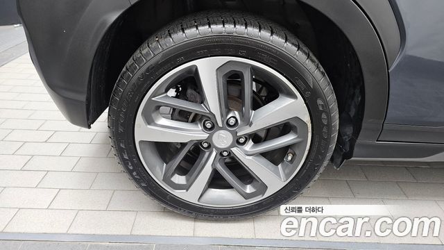 Hyundai Kona из Кореи Encar