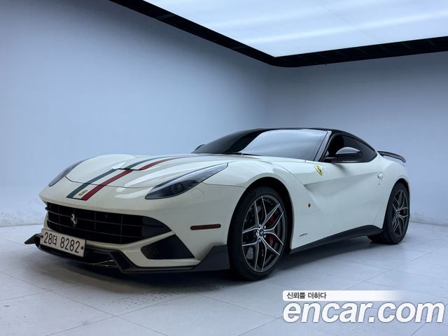 Ferrari F12 Berlinetta из Кореи Encar
