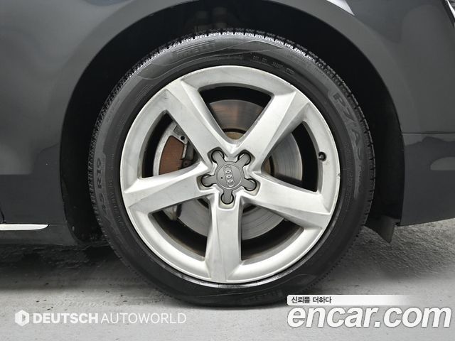 Audi A8 из Кореи Encar