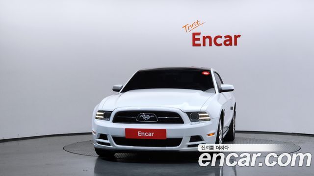Ford Mustang Coupe — пробег 103 372 км — фото 3 из 5