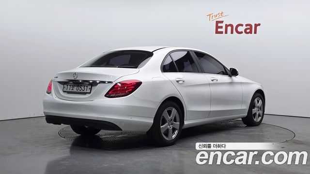 Mercedes-Benz C-Class из Кореи Encar