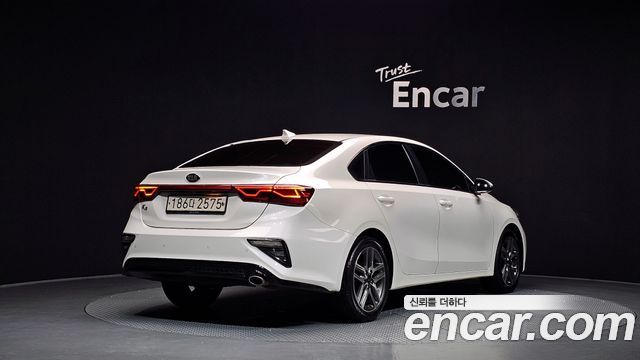 Kia K3 из Кореи Encar