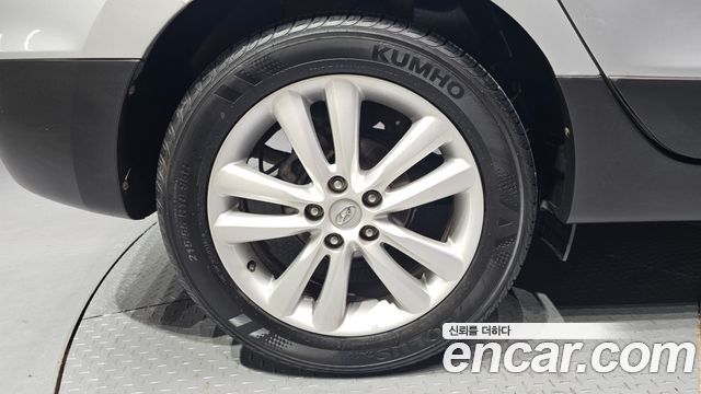 Hyundai Tucson из Кореи Encar