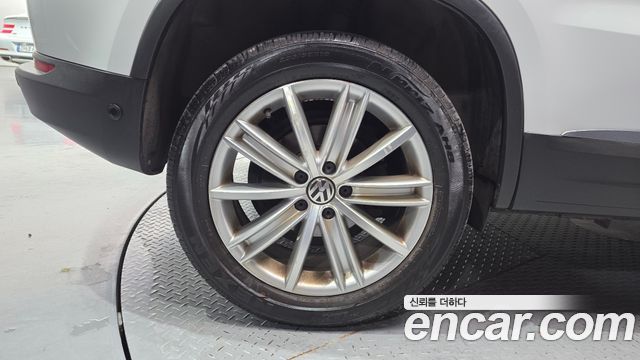 Volkswagen Tiguan из Кореи Encar