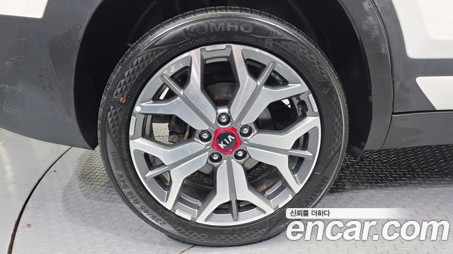 Kia Seltos из Кореи Encar