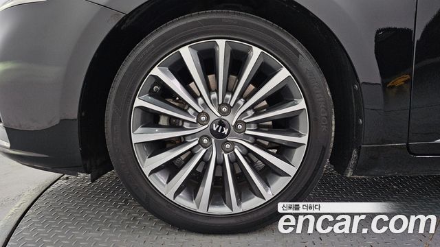 Kia K7 из Кореи Encar