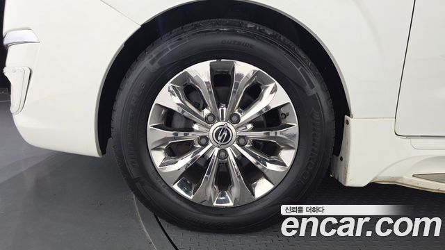 Ssangyong KORANDO из Кореи Encar