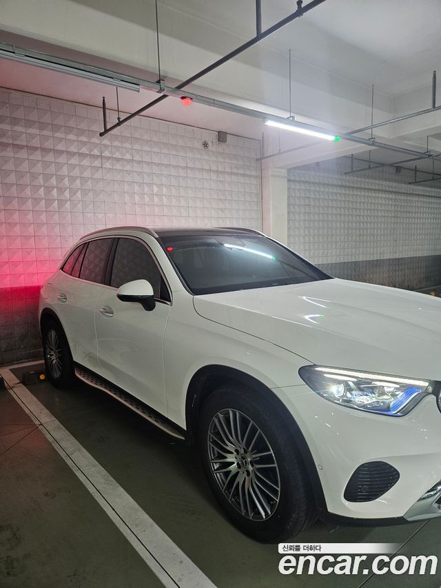 Mercedes-Benz GLC-Class GLC220 d 4MATIC — пробег 40 100 км — фото 3 из 5