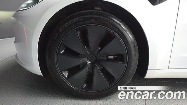 Tesla Model 3 RWD — пробег 14 444 км — фото 5 из 5