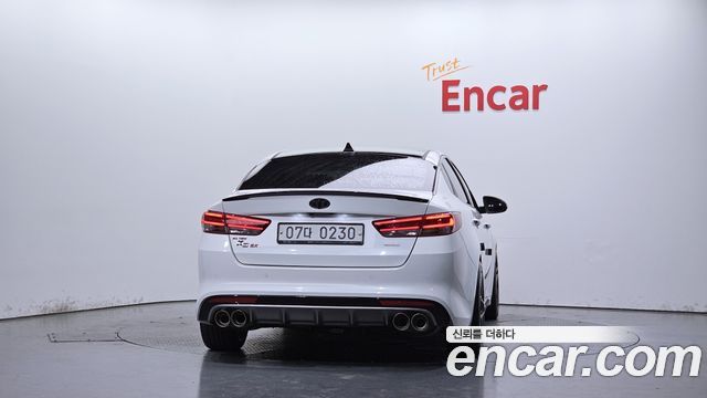 Kia K5 из Кореи Encar