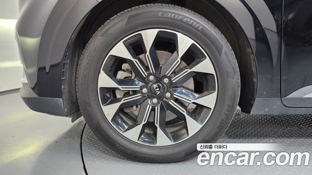 Kia Carnival 9-Seater Prestige — пробег 125 135 км — фото 5 из 5