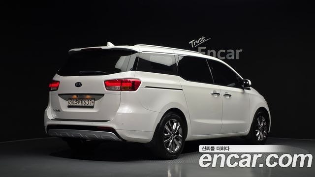 Kia Carnival из Кореи Encar