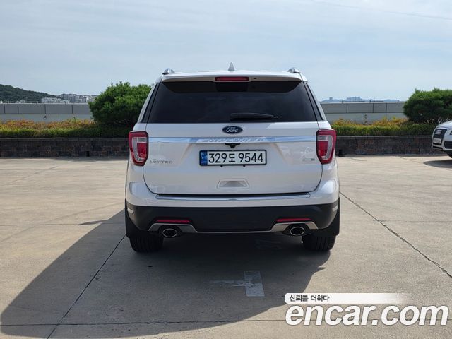 Ford Explorer 2.3 Limited 4WD 5th — пробег 175017 км