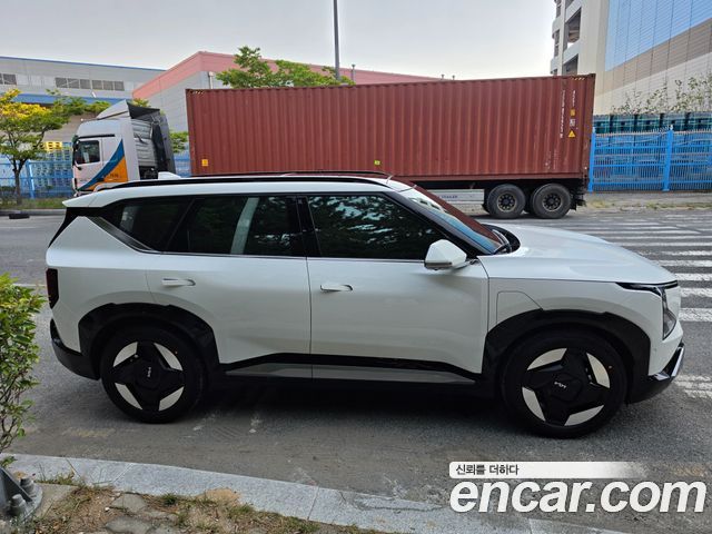 Kia EV5 Long Range 2WD Earth — пробег 1 100 км — фото 5 из 5