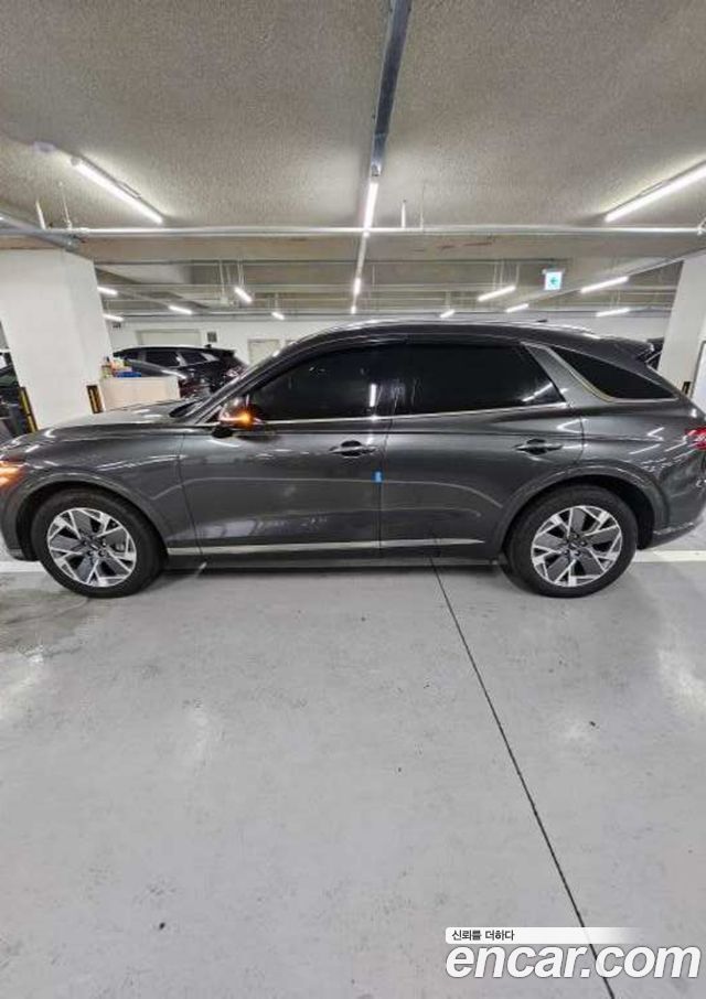 Genesis GV70 e-AWD — пробег 105596 км