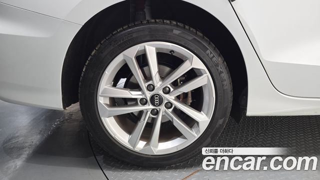 Audi A3 40 TFSI — пробег 28390 км