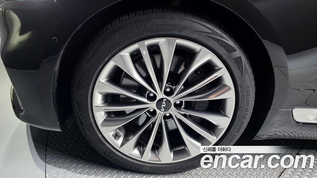 Kia K9 из Кореи Encar