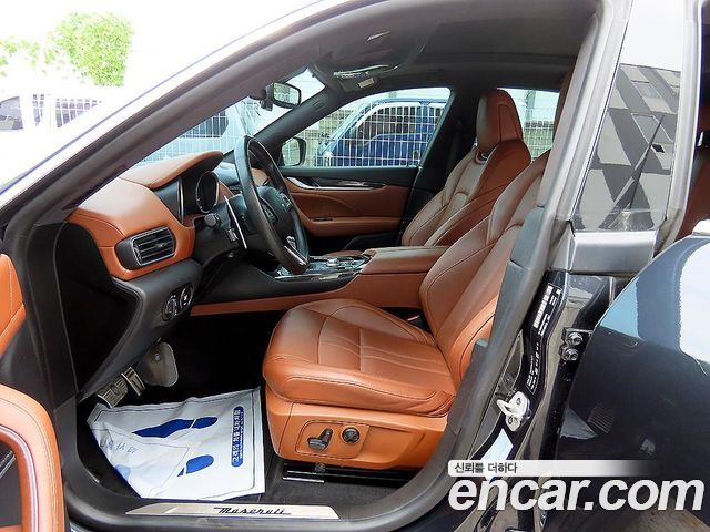 Maserati Levante 3.0 AWD — пробег 97429 км