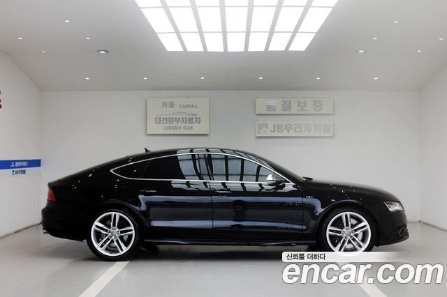 Audi S7 4.0 TFSI quattro 4G — пробег 106000 км