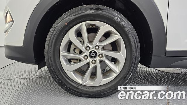 Hyundai Tucson из Кореи Encar