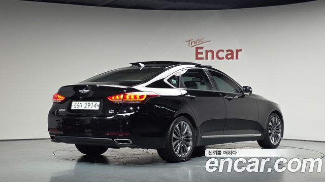 Hyundai Genesis из Кореи Encar