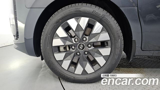 Hyundai Staria из Кореи Encar