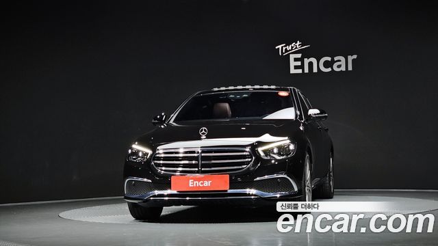Mercedes-Benz E-Class E350 4MATIC Exclusive — пробег 57 057 км — фото 3 из 5
