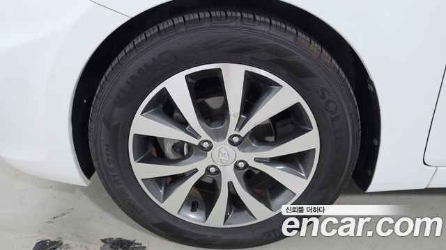 Hyundai Accent 1.4 VVT Premium — пробег 103009 км