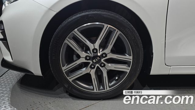 Kia K3 Signature — пробег 61 046 км — фото 5 из 5