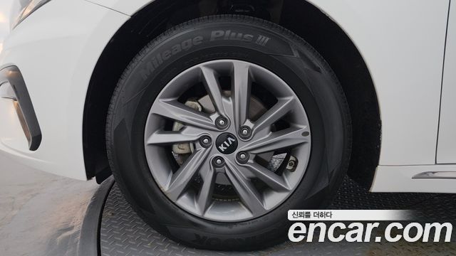 Kia K5 из Кореи Encar