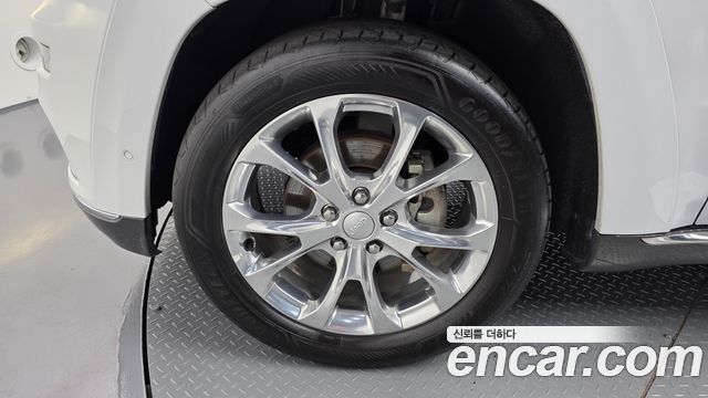 Jeep Cherokee из Кореи Encar