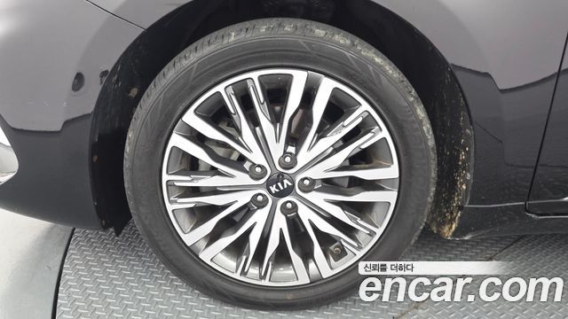 Kia K7 из Кореи Encar