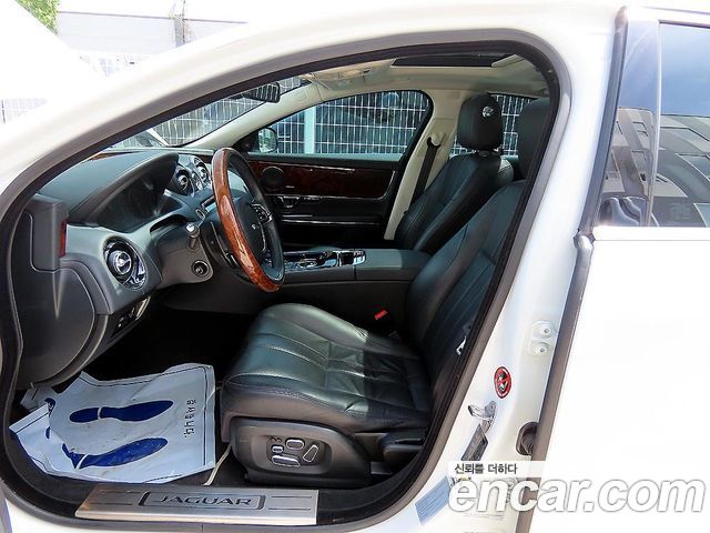 Jaguar XJ 3.0D Premium Luxury SWB X351 — пробег 114 785 км