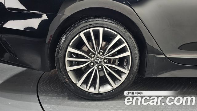 Kia Stinger из Кореи Encar