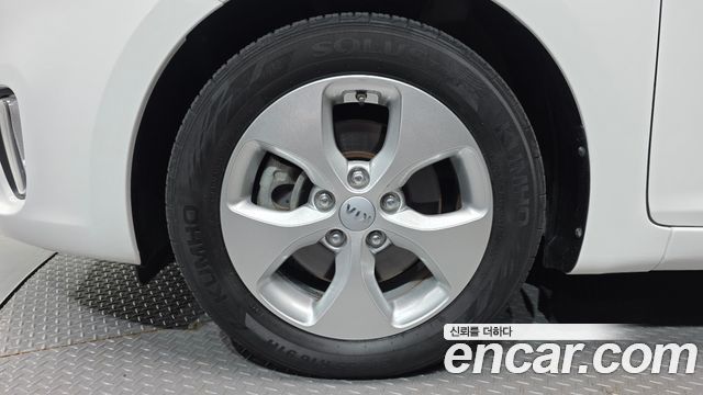 Kia Carens из Кореи Encar