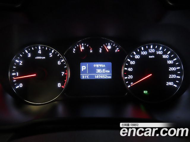 Kia Carens из Кореи Encar