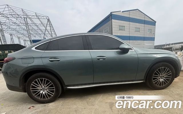 Mercedes-Benz GLC-Class GLC300 4MATIC Avnatgarde Coupe — пробег 15 000 км — фото 2 из 5