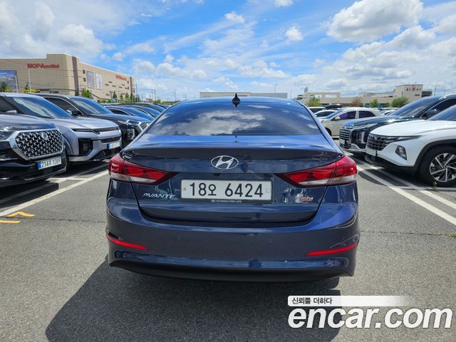 Hyundai AVANTE 1.6 GDI Value Plus — пробег 121 546 км — фото 4 из 5