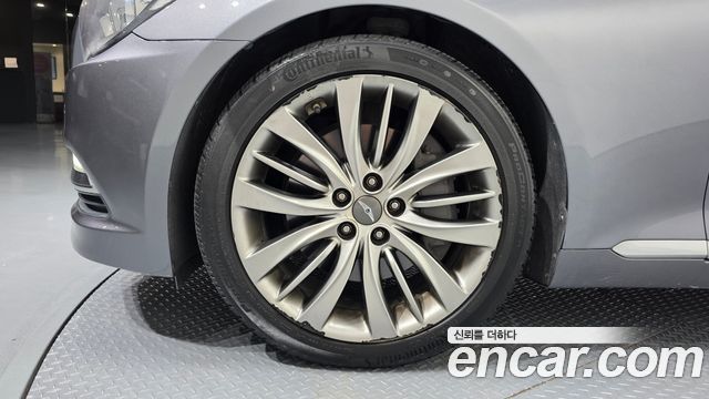 Hyundai Genesis из Кореи Encar