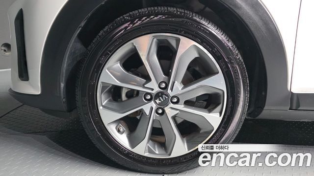Kia Stonic Diesel 1.6 Prestige 2018 — пробег 160 067 км