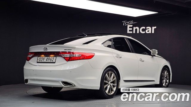 Hyundai Grandeur из Кореи Encar